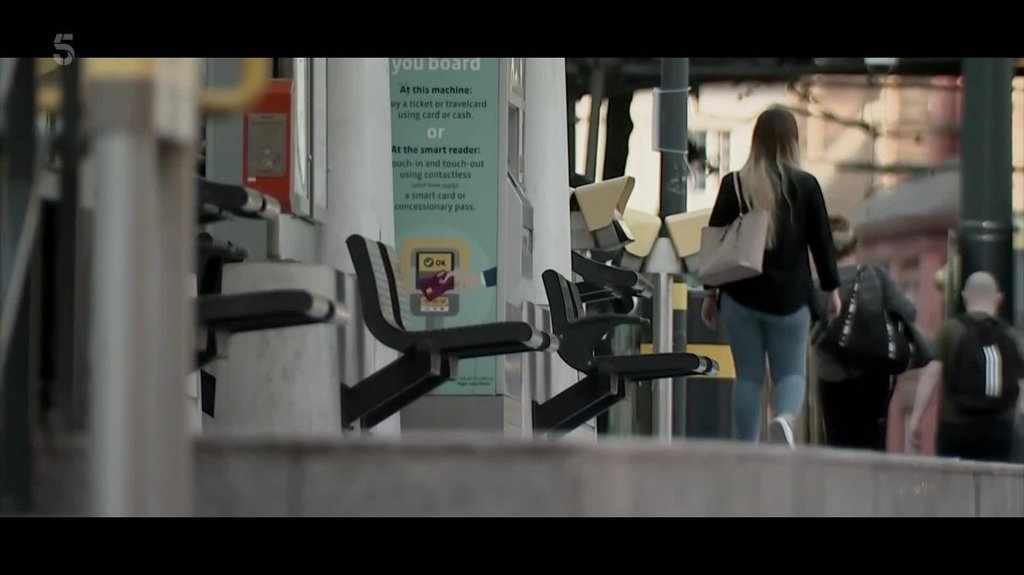 [Image: h8nirb6m3a6c.jpg]