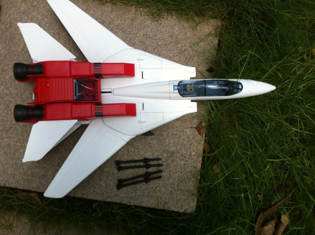 SDCC-2013-GI-Joe-Jetfire-02_1373014856