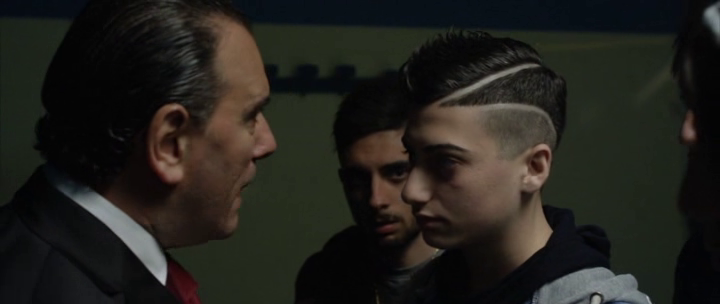 vlcsnap-2018-04-23-22h07m53s939