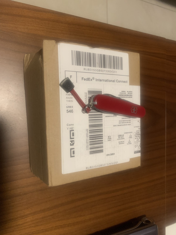 90487415-DC29-49A6-B4E0-68ACF08C04D7