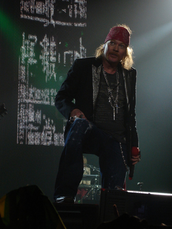 axl04.jpg