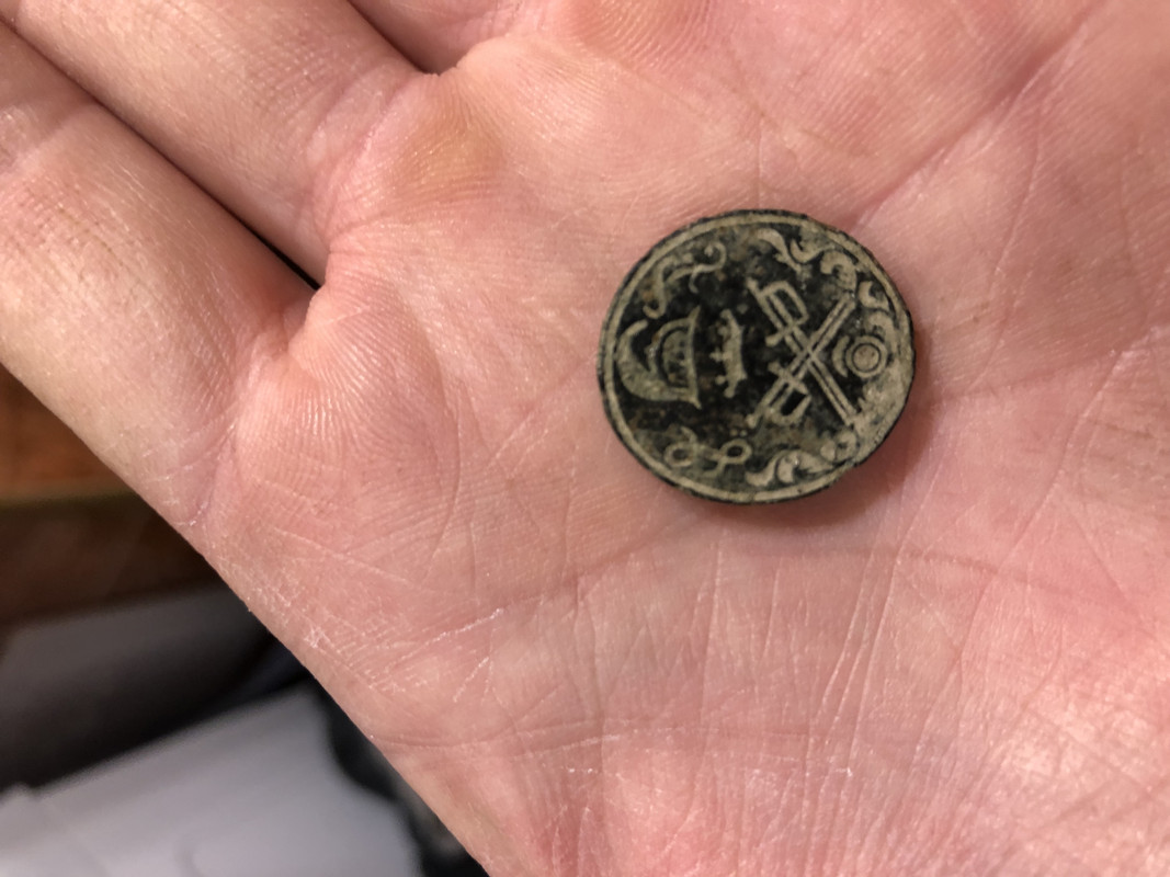 A562006F-F43B-4062-9E13-1BE442C2F3D5