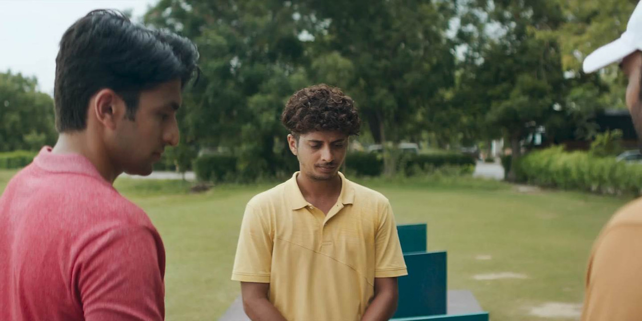 Slum Golf (2023) Season 1 [Hindi] WebRip 480p, 720p ESub - Complete Screenshot