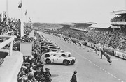 24 HEURES DU MANS YEAR BY YEAR PART ONE 1923-1969 - Page 33 54lm00-Start