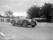 24 HEURES DU MANS YEAR BY YEAR PART ONE 1923-1969 - Page 24 51lm26-Aston-Martin-DB-2