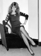 Caroline-Munro-c75