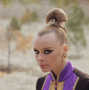 elke-sommer-mg13