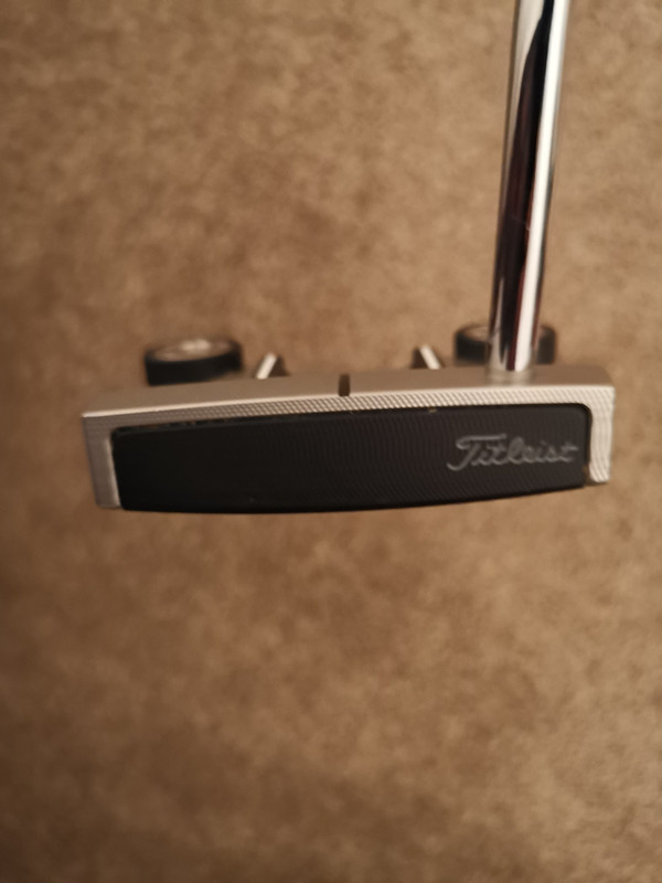 E51C4B59-3756-43F0-B2FA-9FB16635B122