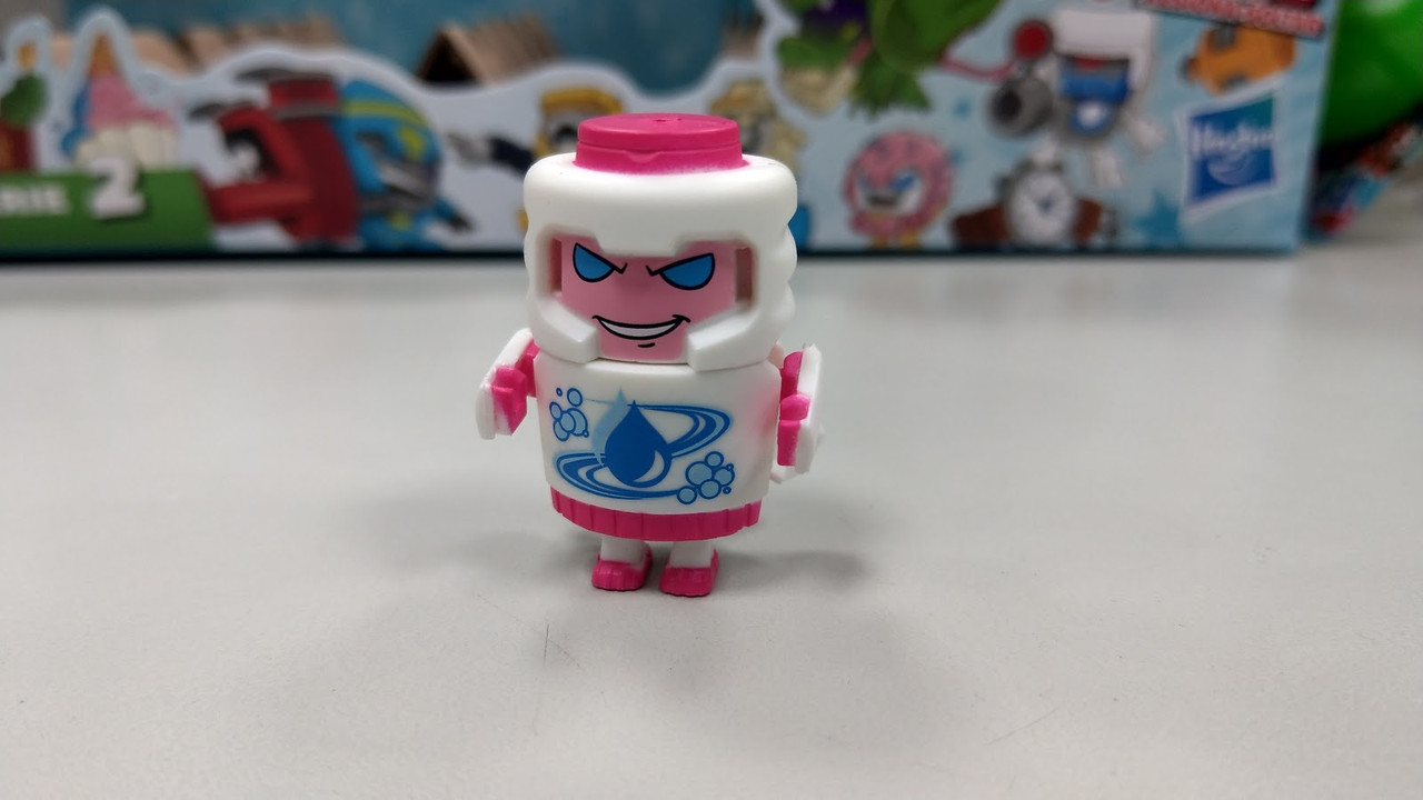 Botbots-Codes-03-The-Dentangler-B (1)