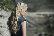 emilia-clarke-game-of-thrones-79
