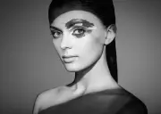 niveau_de_gris_pointe_de_noir_et_rvb_travaillees_facon_coloriste_cmjn_vs_0333