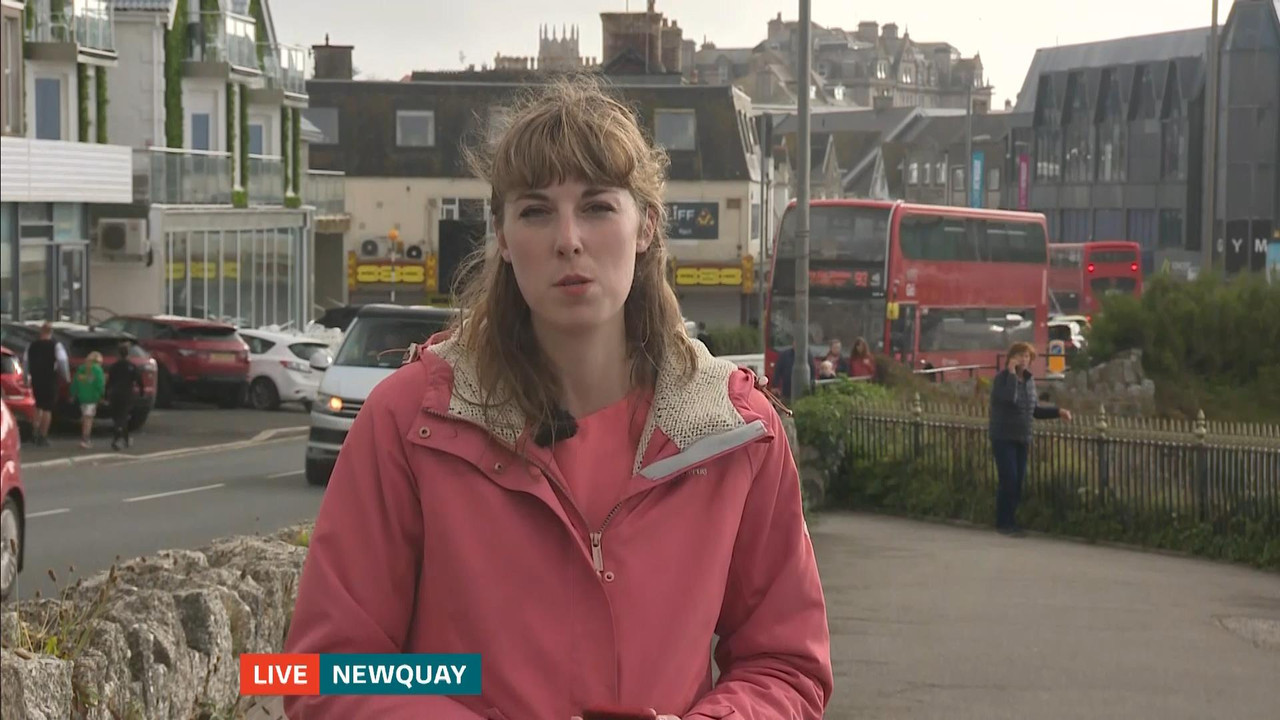 08.05 - 18.00.00 - ITV News London. The latest news in London and the....ts_snapshot_15.53_[2021.08.