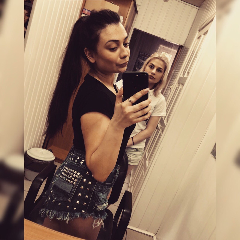 52ADF627-A30E-449E-8F83-4F7E2A07795F