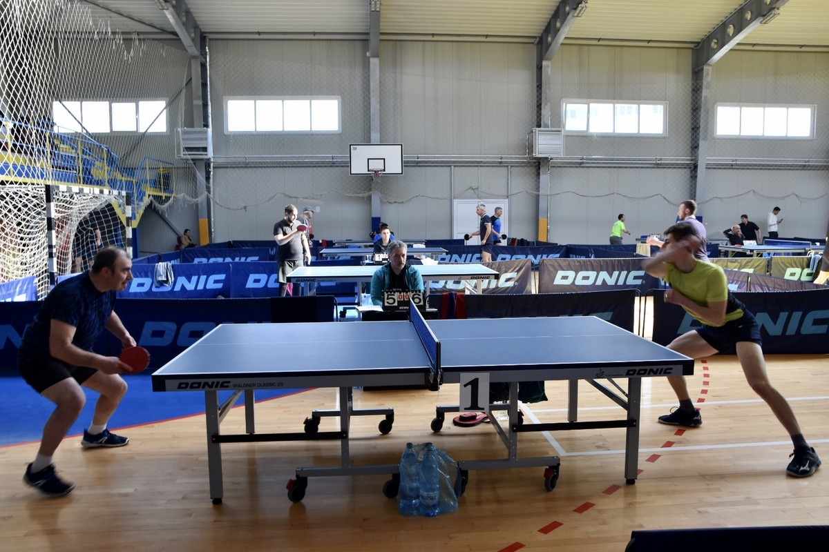 19CE77B2-FCFC-407D-A156-C1DB760AFE15