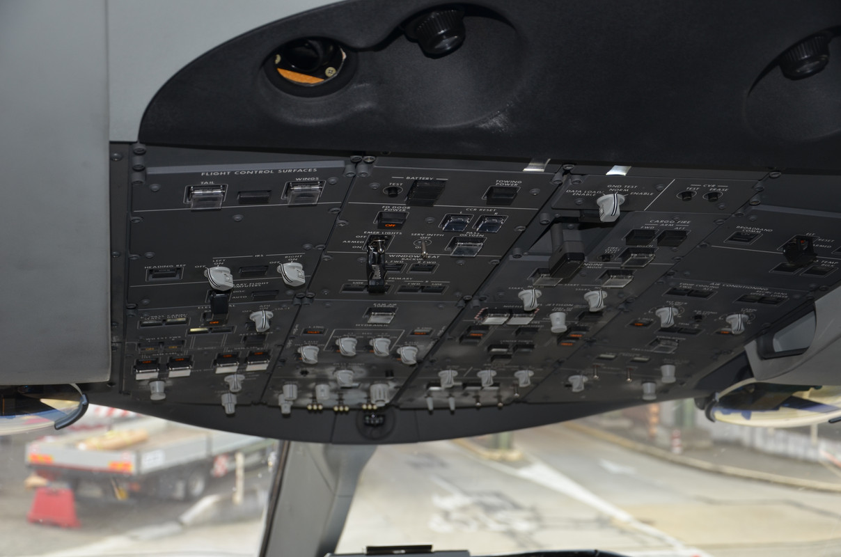 American MXP-PHL (11)