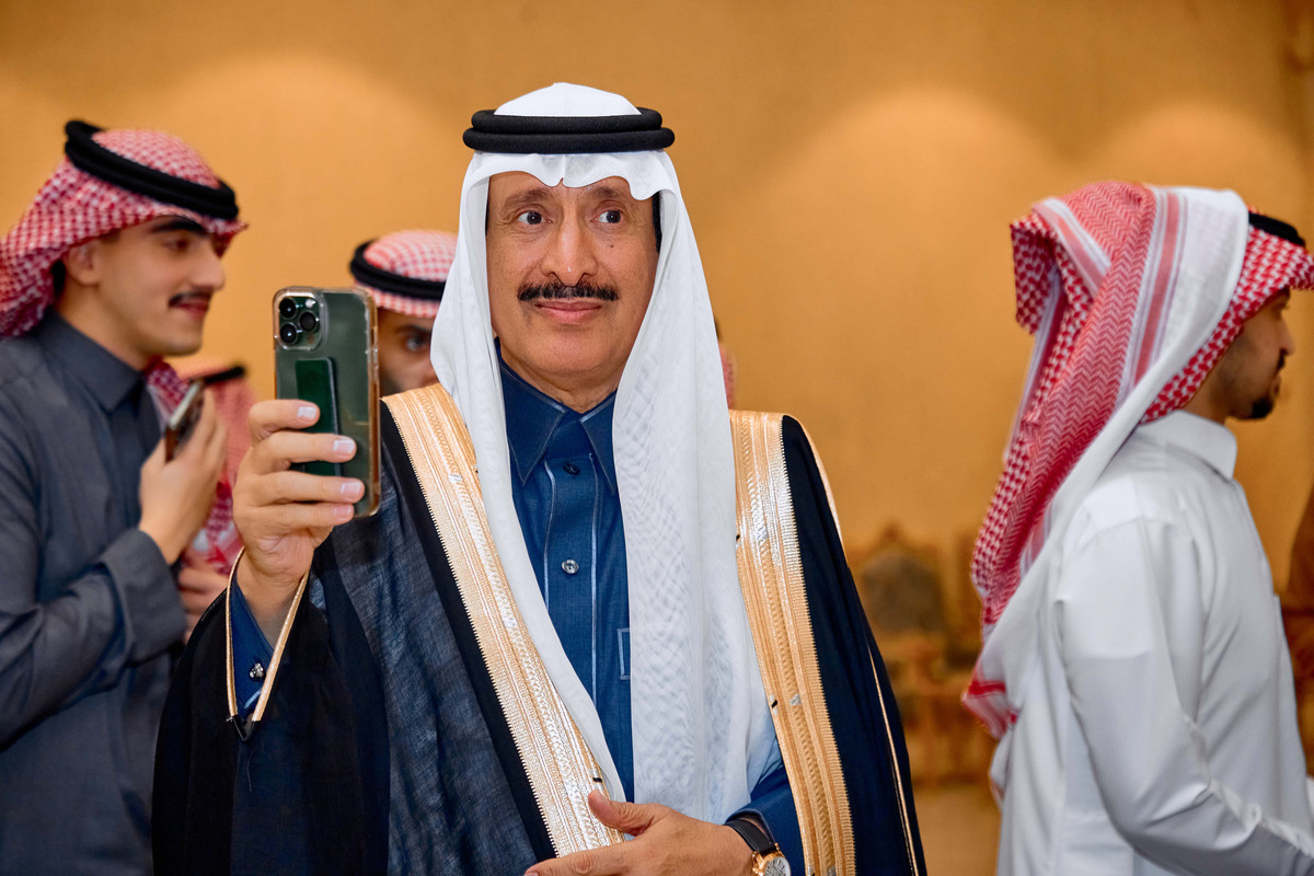 freelancers-C76-A4104