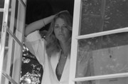 lindsay-wagner-e29