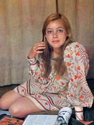 Jenny-Agutter-c08