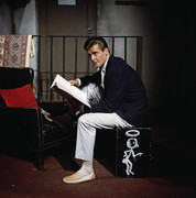 roger-moore-b79