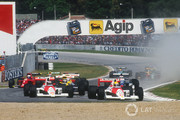 13 de Mayo. F1-san-marino-gp-1990-ayrton-senna-mclaren-mp4-5b-honda-leads-teammate-gerhard-berger-mcla