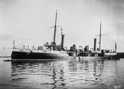 https://i.postimg.cc/GH77qJ7B/HMS-Halcyon-8.jpg
