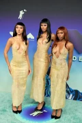 FLOSee-Throigh2026MTVVMAs197