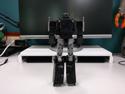 Masterpiece-MP-49-Black-Convoy9