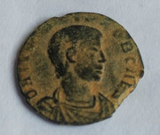 AE3 de Juliano II como cesar. FEL TEMP REPARATIO. Soldado alanceando a jinete. IMG-20210226-110712