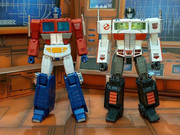 12-MP-44-Convoy-Optimus-Prime-V3