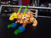 Cyberverse-Deluxe-Cheetor-03