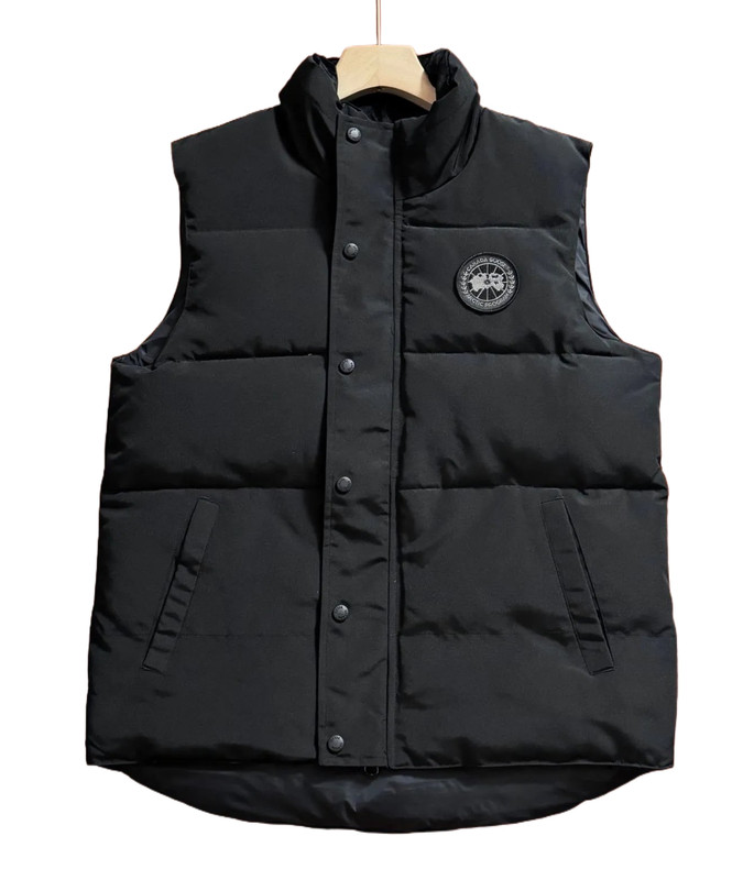 Canada Goose Canada Goose Vest — Coats and Jackets find on BoonBuy Finds