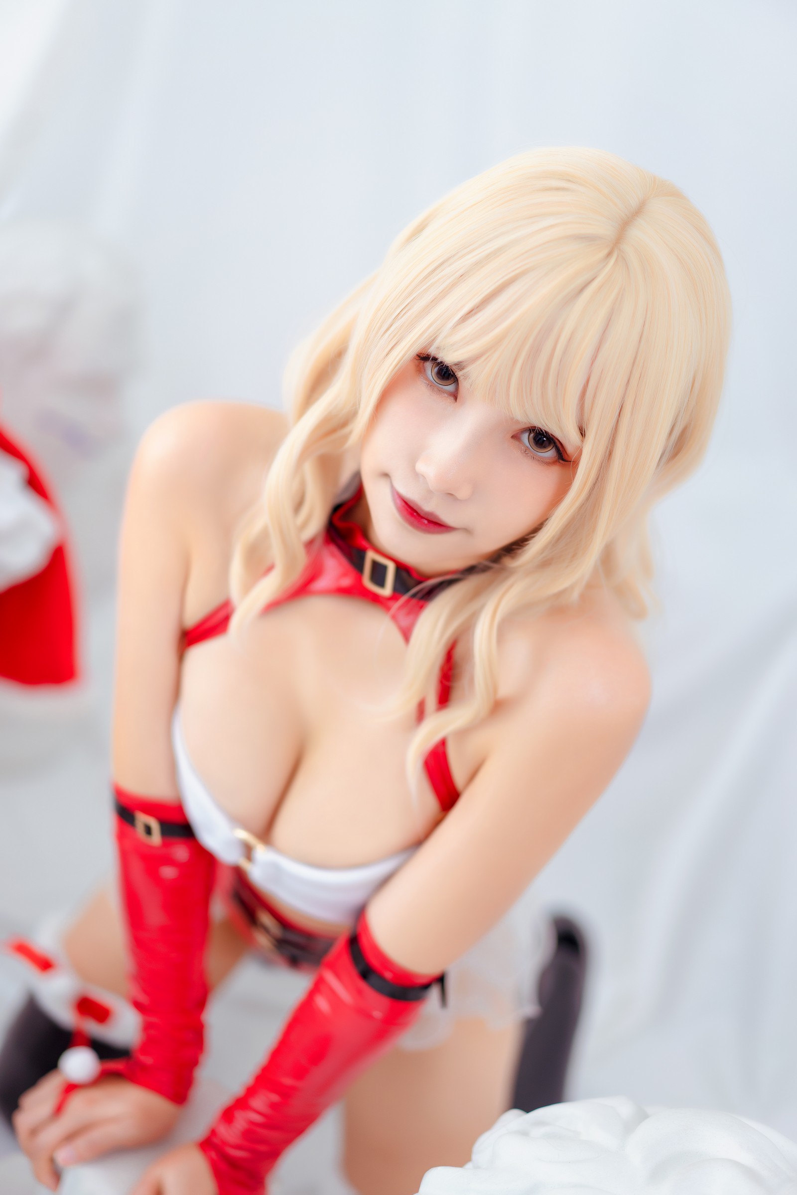 Neko-薇薇 雪夜锦礼 Cosplay 写真合集｜高清大图（32P｜263MB）插图1