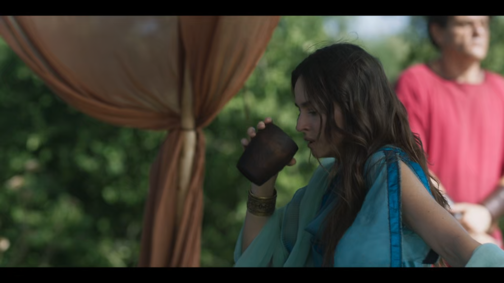 [Image: 9bwyu7blph30.png]