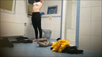 [Image: Voyeur30415153228.jpg]