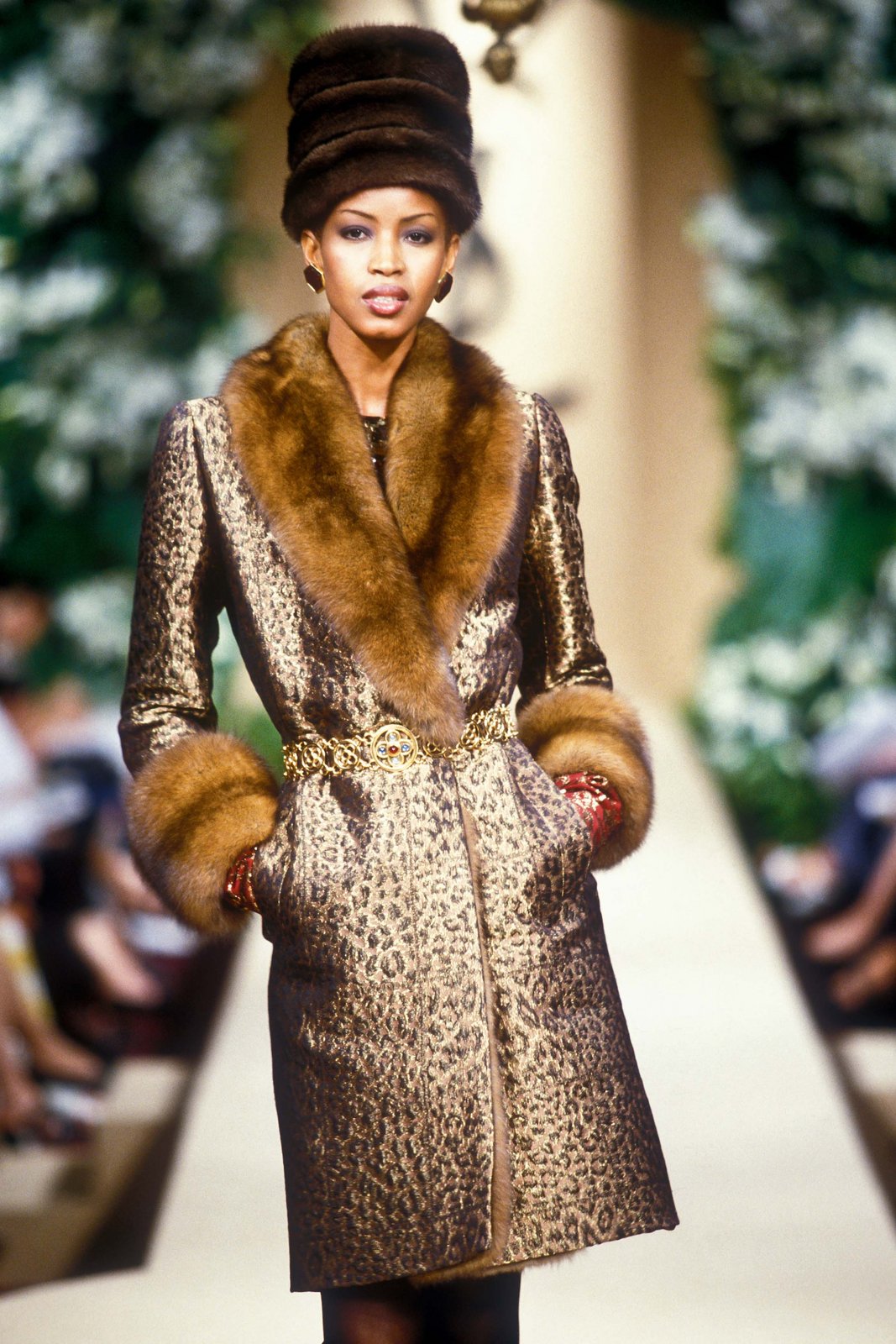 Fashion Classic: Yves Saint LAURENT Haute Couture Fall/Winter 1997 ...