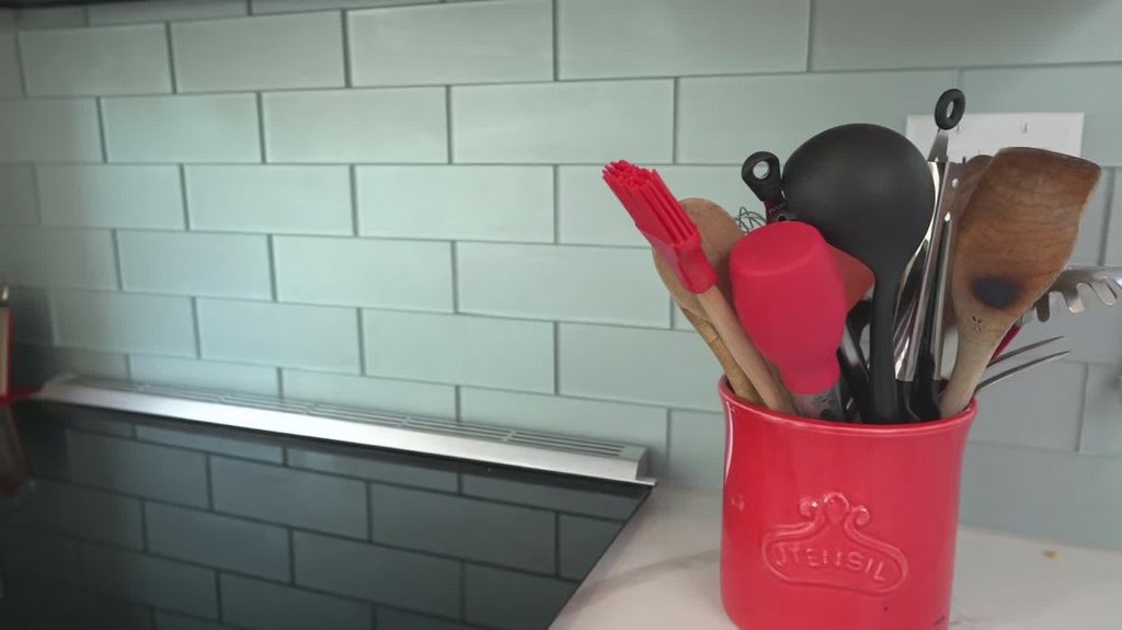 [Image: fc1uchk3y2r4.jpg]