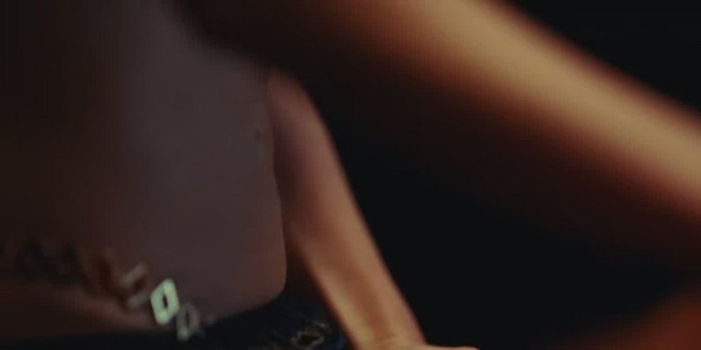 [Image: zbc9q41pldn9.jpg]