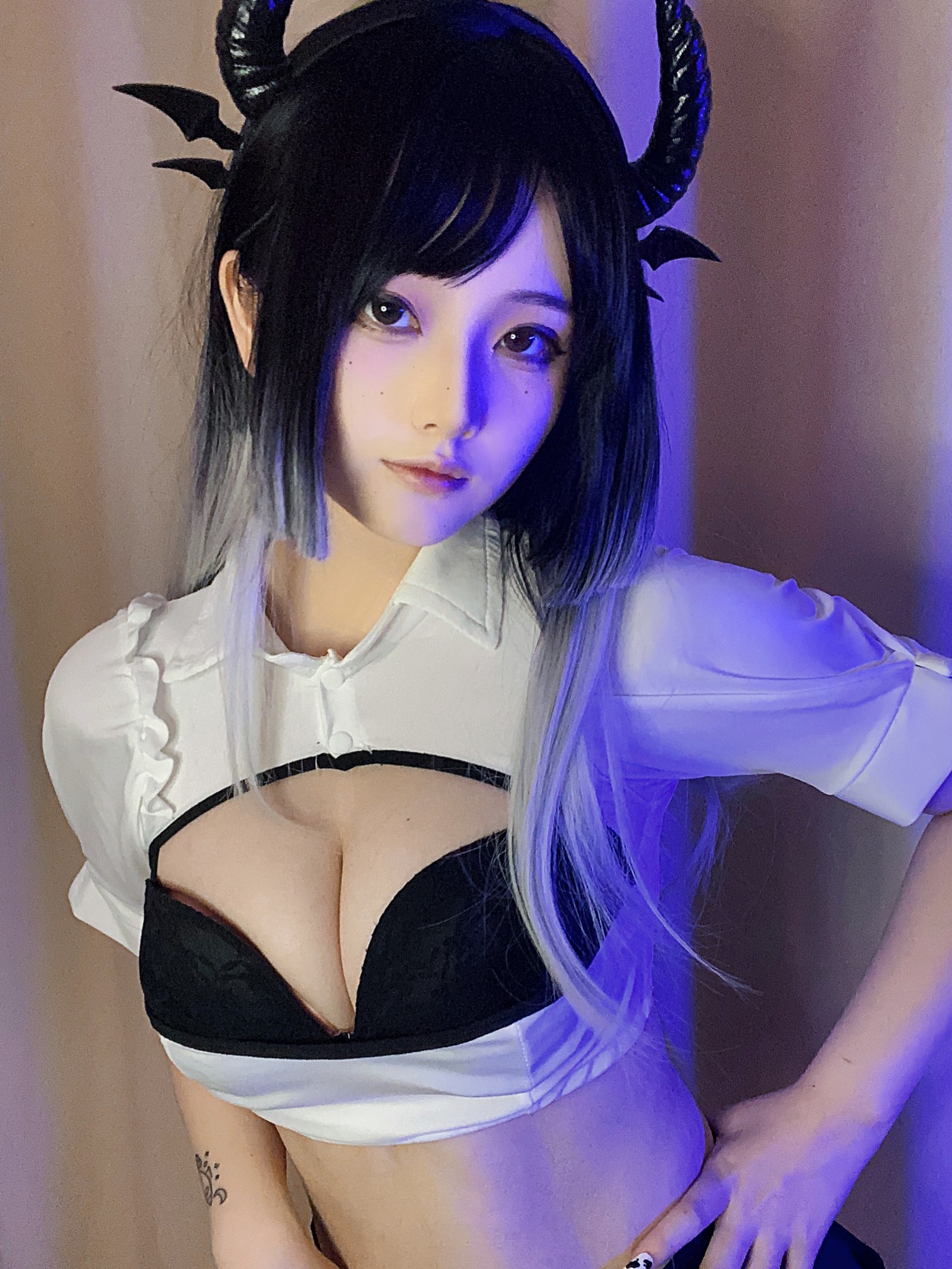 屿鱼 Yuyu 小恶魔自搭 Cosplay 写真集｜3月主题摄影（27P｜162MB）插图3