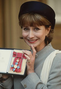 felicity-kendal-b26