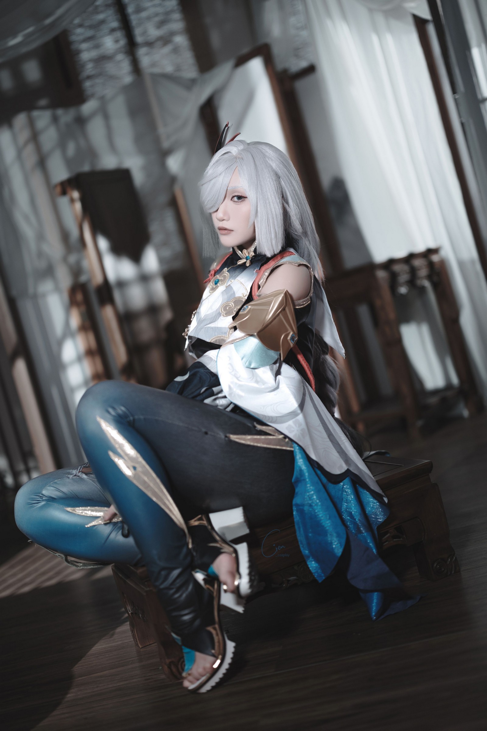 Cien恩恩 原神 申鹤 Cosplay 写真合集｜角色还原高清大图（31P｜89MB）插图