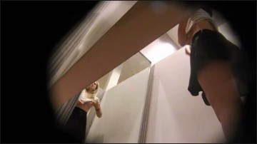 [Image: Voyeur21495091936.jpg]