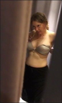 [Image: Voyeur13205141329.jpg]