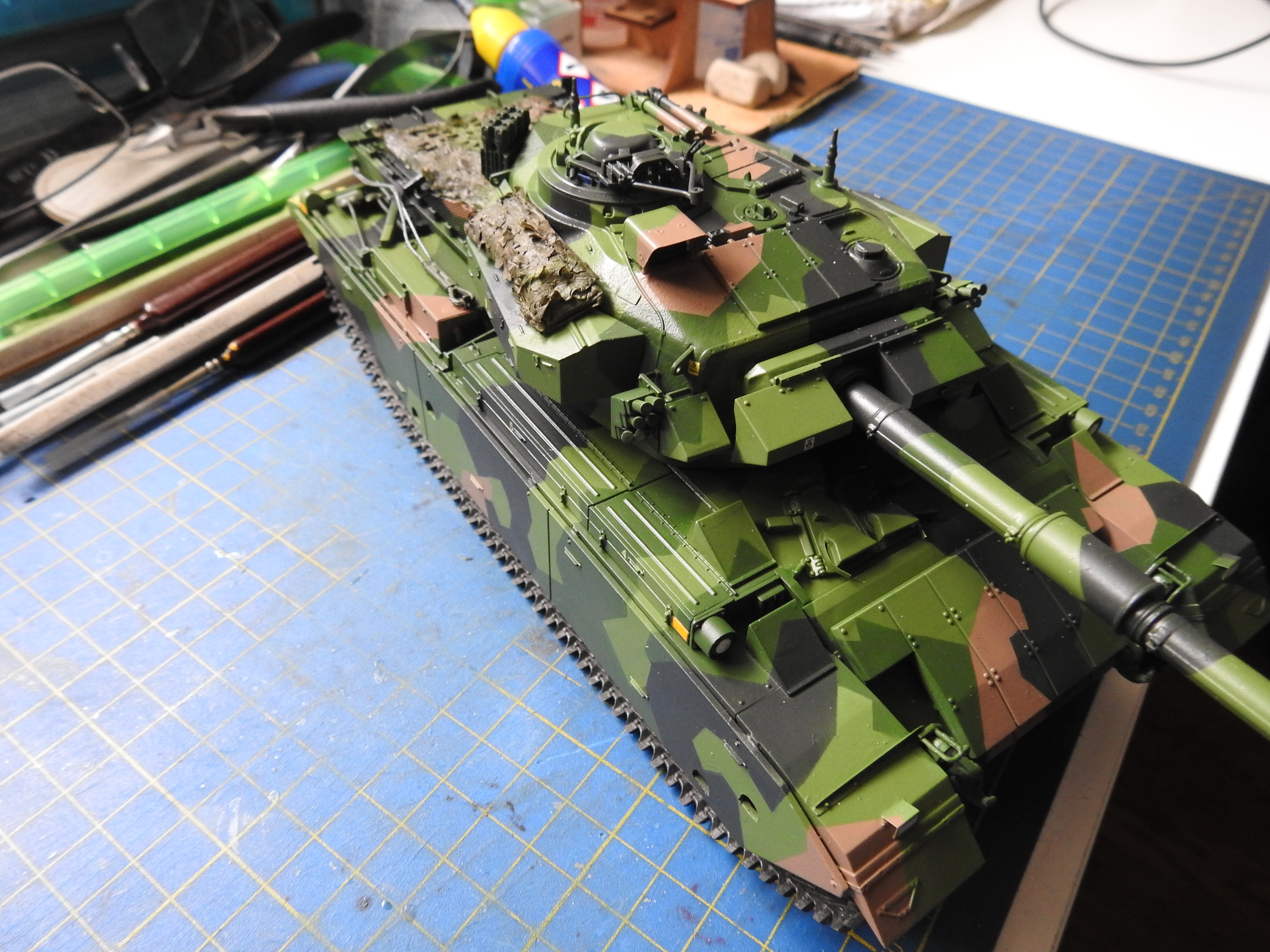 Strv 104 Centurion, Amusing Hobby, 1/35 DSCN0220