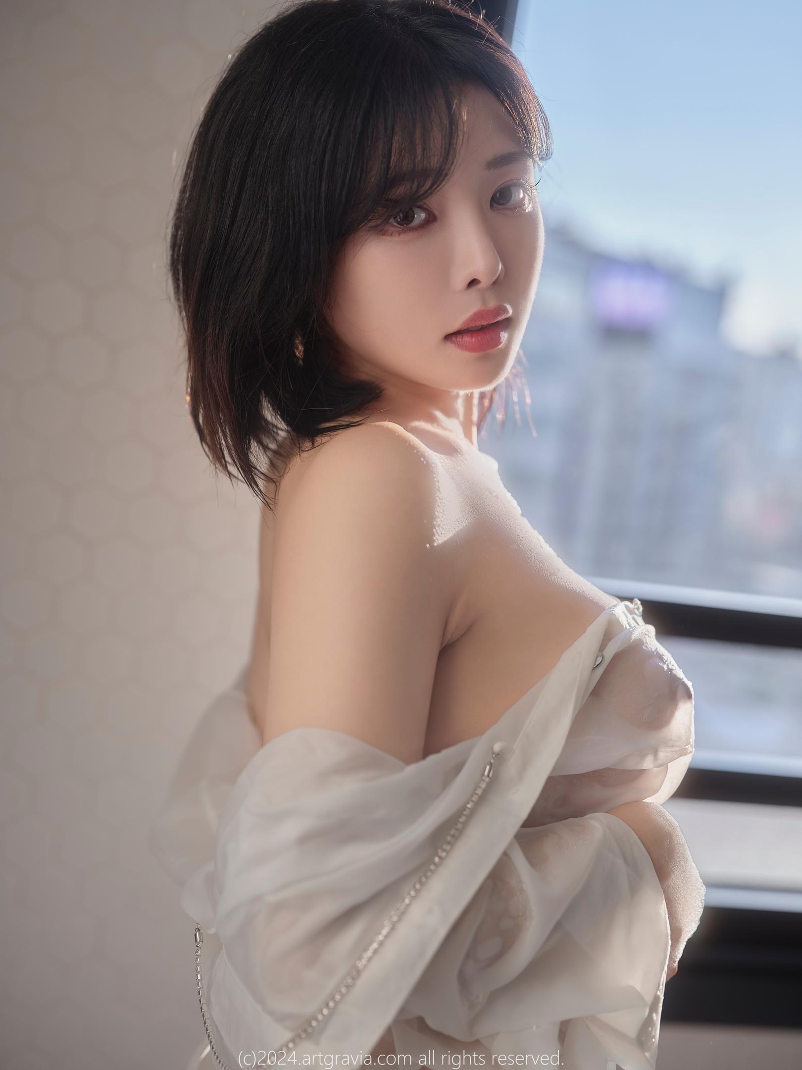 Areumm (다움) NO.002 ArtGravia Vol.638 70