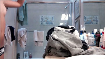 [Image: Voyeur8485112421.jpg]