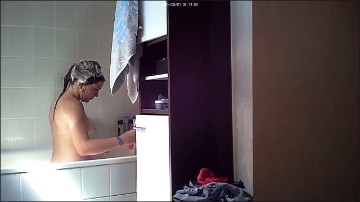 [Image: Voyeur8795091433.jpg]