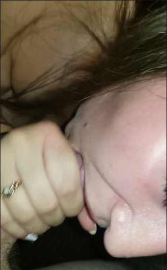 [Image: Cumshots24399090533.jpg]