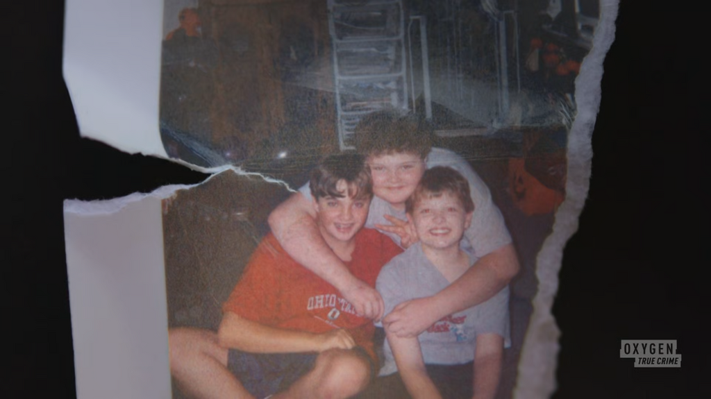 [Image: 2eenyhsh200l.png]