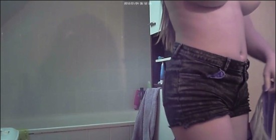 [Image: Voyeur13005155429.jpg]