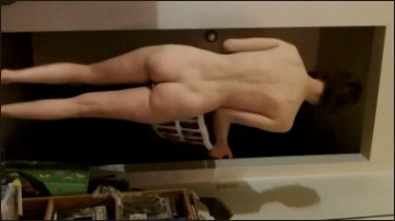 [Image: Voyeur39555135042.jpg]